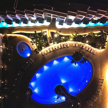 Radisson Beach Resort Larnaca Exterior foto
