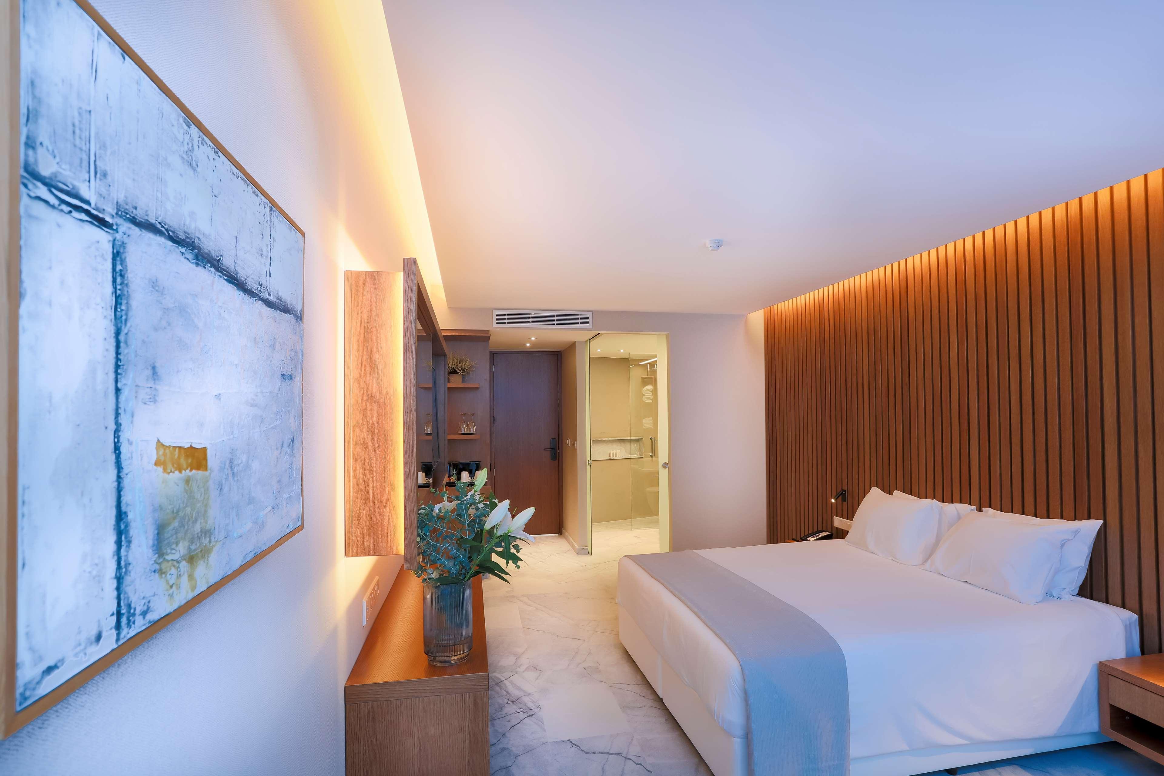 Radisson Beach Resort Larnaca Exterior foto