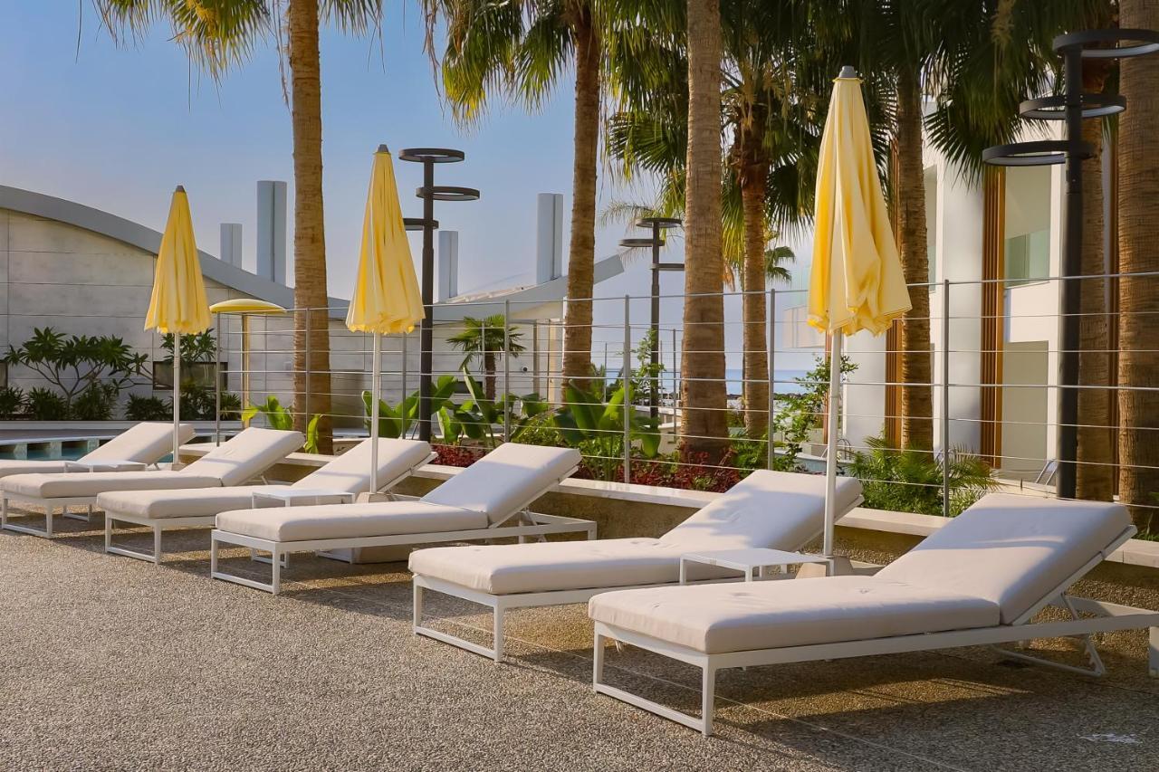 Radisson Beach Resort Larnaca Exterior foto
